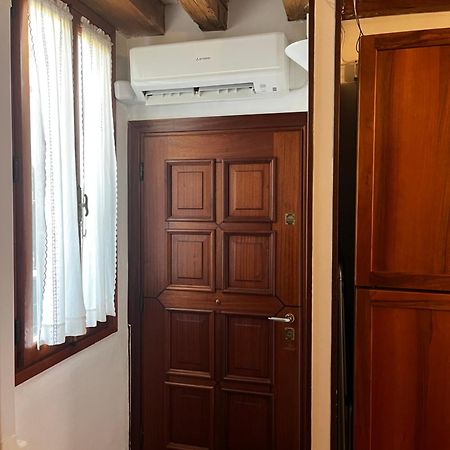 Casarosalia Appartement Venetië Buitenkant foto